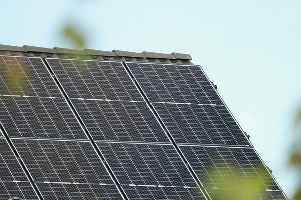 Panneau solaire photovoltaïque : une clé pour votre autonomie énergétique